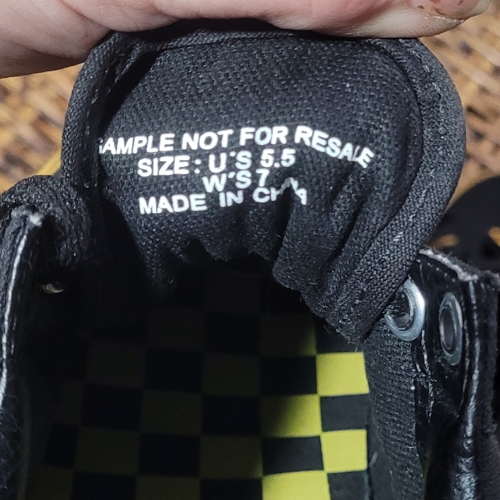 Vans Harry Potter Gold Sneakers 5.5 - Picture 15 of 16